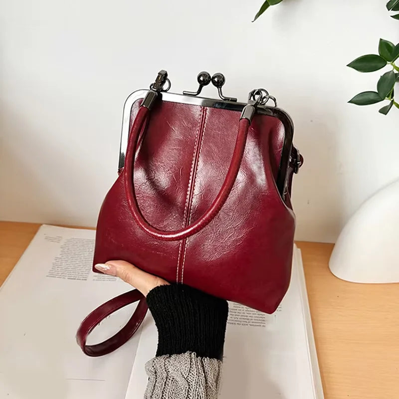 FLORENCE | SHELL SHOULDER BAG (Buy 1, Get 1 Free)